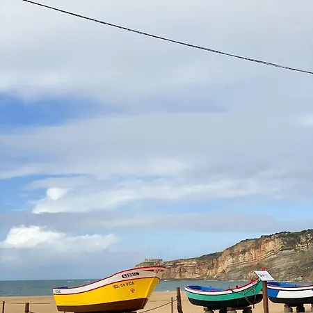 T1 Perto Da Praia Nazare -The Pi House Exterior photo
